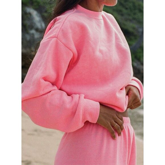 NEW Tiger & Eloise The Everyday Crew Stoney Clover Lane in Large Bubble Gum Pink - Picture 1 of 9